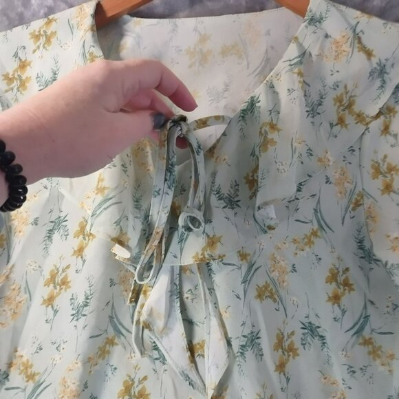 Vintage Floral Ruffle Blouse Mint Yellow Ditsy Print Tie‎ Neck Flare Sleeve - Picture 4 of 9